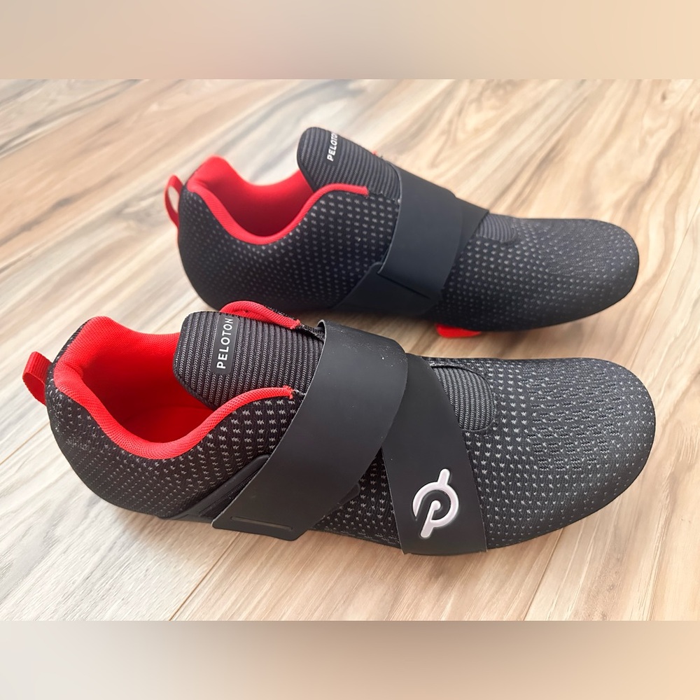Peloton Men's Black Athletic Shoes with Red Interior
